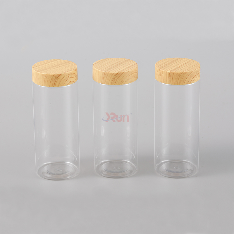 Our airtight jars for cookies are a part of our plastics jars collection, which also includes our reliable Spice bottles and solutions for Food packaging for nuts.